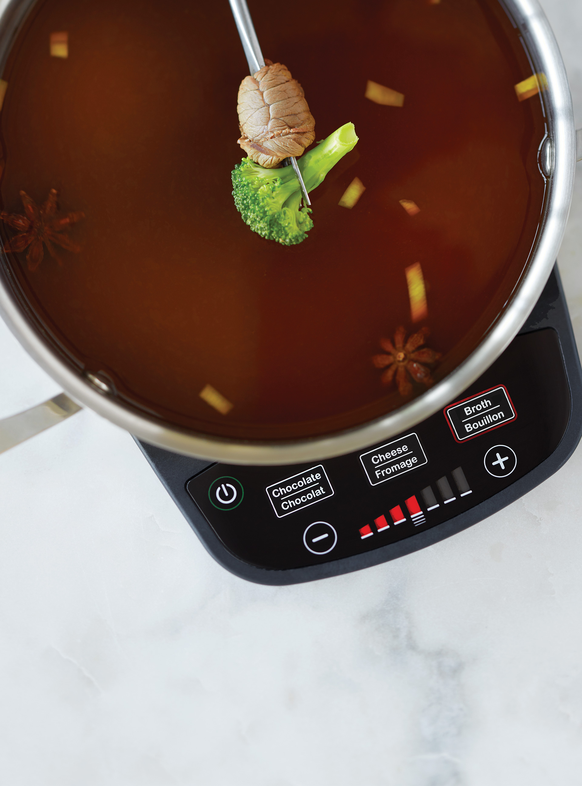 Soy and Anise Beef broth (for beef, lamb, pork and chicken fondue)
