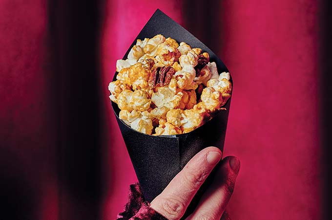 Popcorn au caramel d’érable et aux pacanes