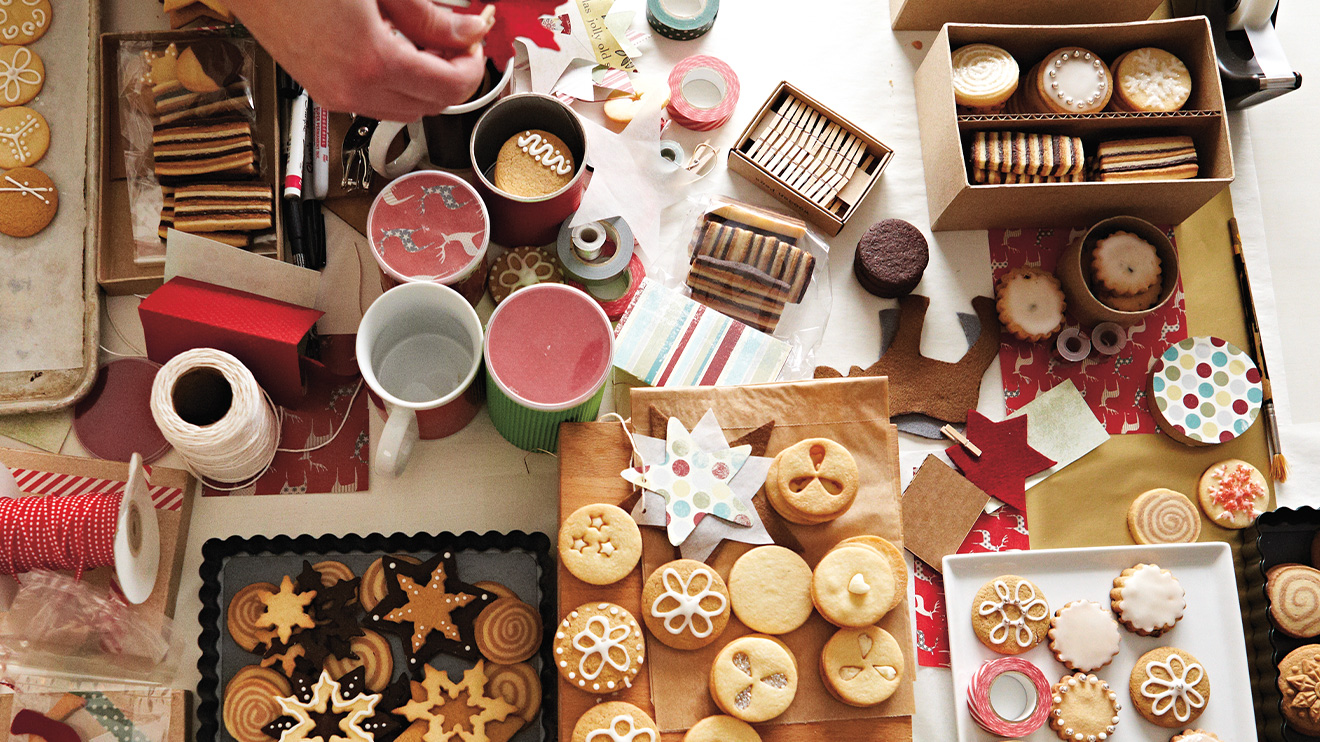 Ma Christmas cookie box avec des sablés et biscuits de Noël maison