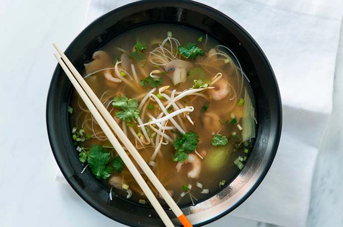 Asian-Style Coriander Soup