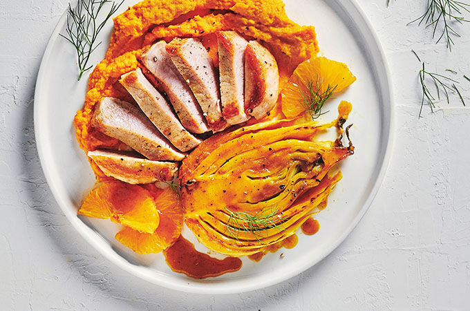 Fenouil confit à l’orange et au safran avec côtes de porc