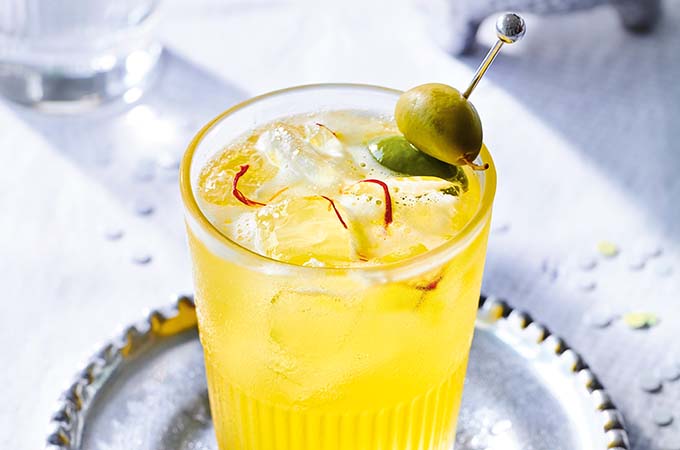 Cocktail au miel, au citron et au safran
