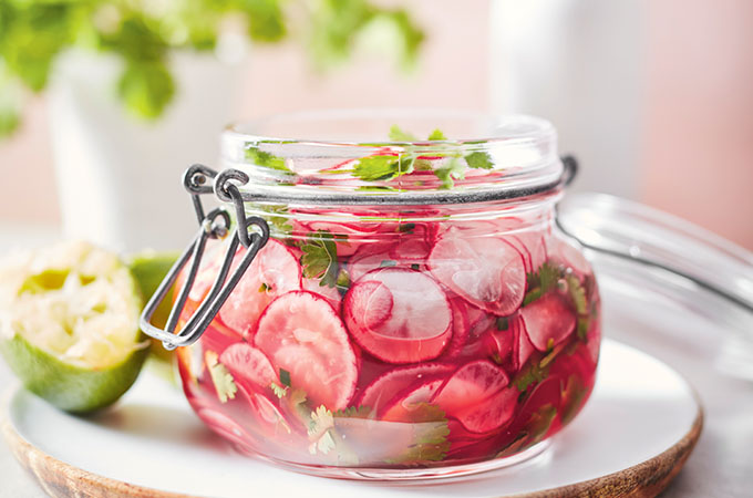 Quick Pickled Radishes