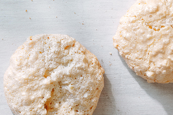 Biscuits brutti ma buoni aux amandes