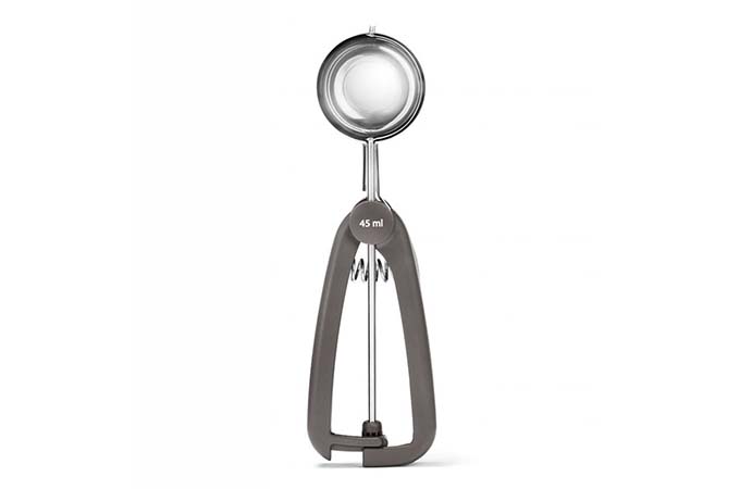 OXO Medium Cookie Scoop, Black