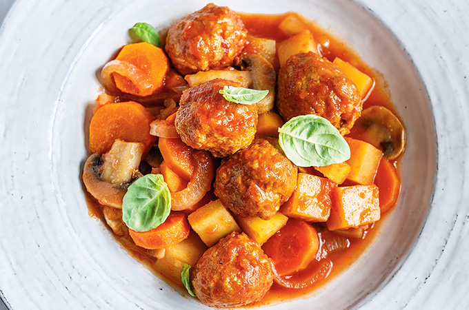 Slow Cooker Vegetables and Meatballs