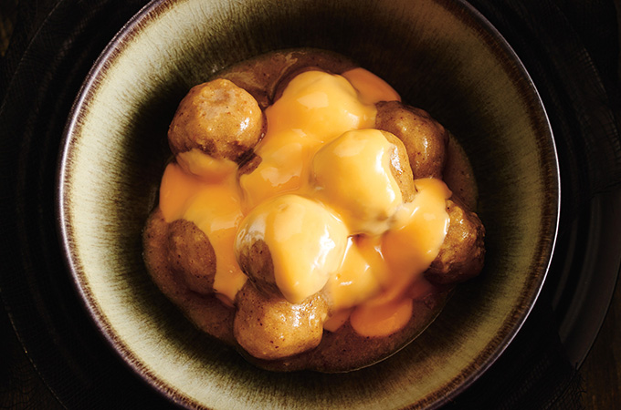 Spicy Meatballs with Cheese Sauce