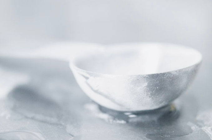 Quelle est la différence entre le bicarbonate de soude et la poudre à pâte?