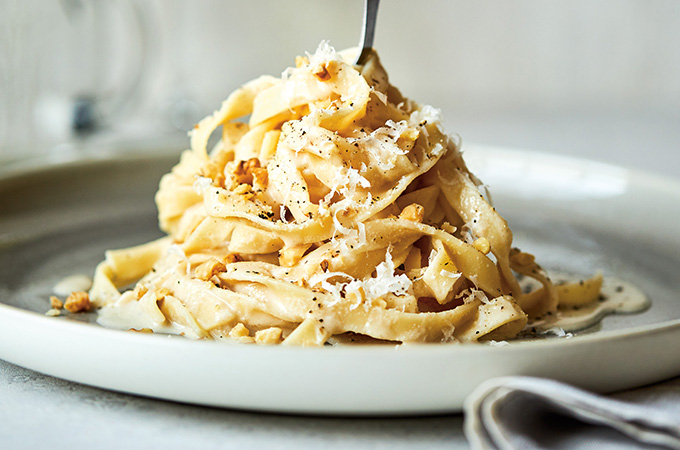 Tagliatelles à la crème de noix de Grenoble