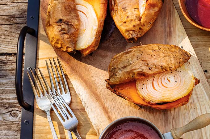 Baked Sweet Potatoes with Onion