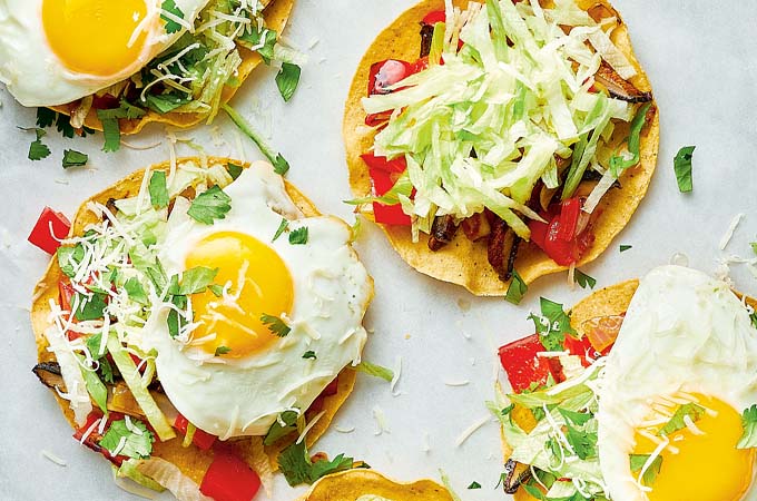 Tostadas with Fried Egg and Barbecue Sauce